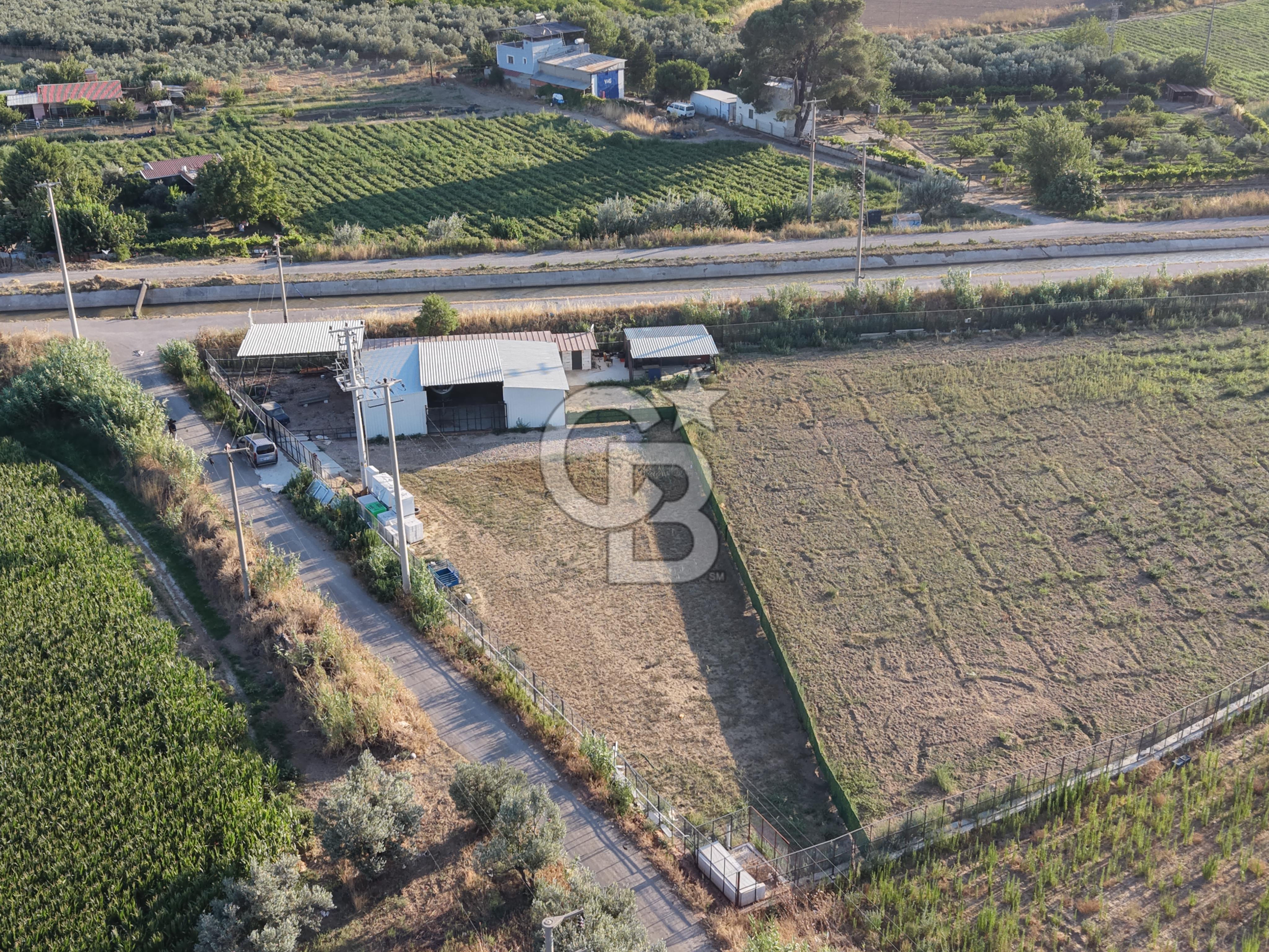 Menemen mermerlide 220 m2 100kw lı depo