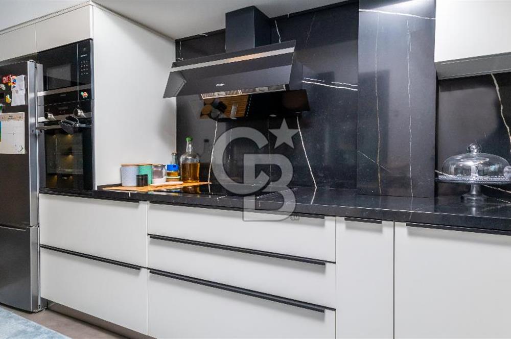 Prestijin Adresi Gül Sokak' ta Özel Tasarım 3+1 Satılık Daire