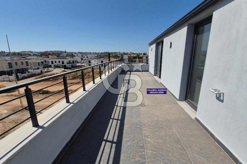 Özel Havuzlu otoparklı Sıfır Satılık 3+1 VİLLA