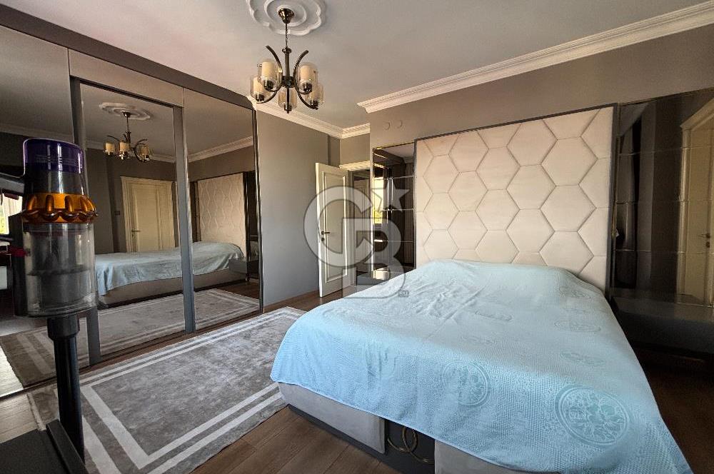 ACIBADEM'DE 5+2 DUBLEKS | 240 m² NET | 2 BAĞIMSIZ DAİRE
