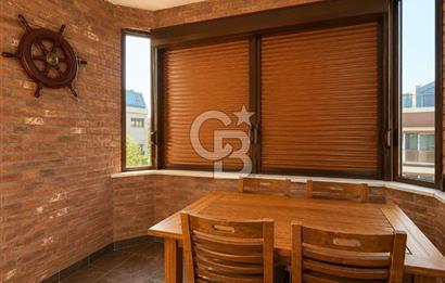 ACIBADEM'DE 5+2 DUBLEKS | 240 m² NET | 2 BAĞIMSIZ DAİRE