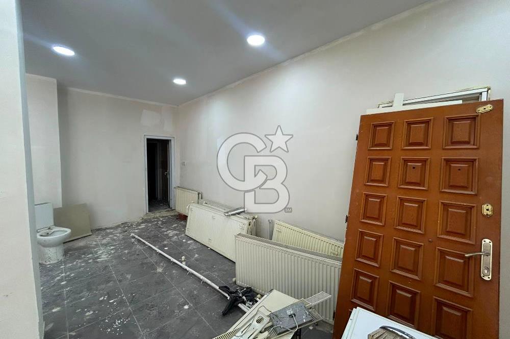 TUZLA AYDINTEPEDE İŞLEK CADDE ÜZERİNDE 90 m² NET KİRALIK DÜKKAN