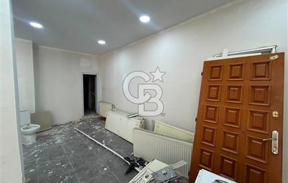 TUZLA AYDINTEPEDE İŞLEK CADDE ÜZERİNDE 90 m² NET KİRALIK DÜKKAN