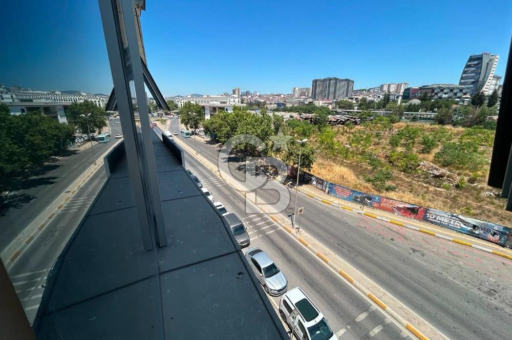 TUZLA BELEDİYESİ KARŞISI 1+0 45M² KİRALIK OFİS & PLAZA KATI