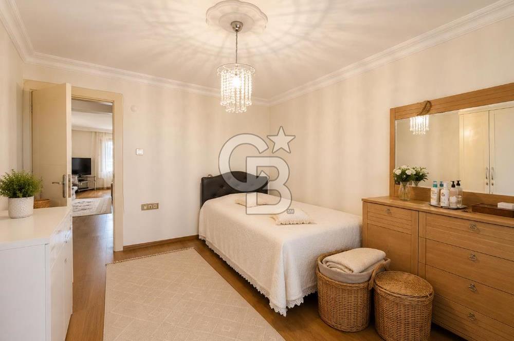 ACIBADEM'DE 5+2 DUBLEKS | 240 m² NET | 2 BAĞIMSIZ DAİRE