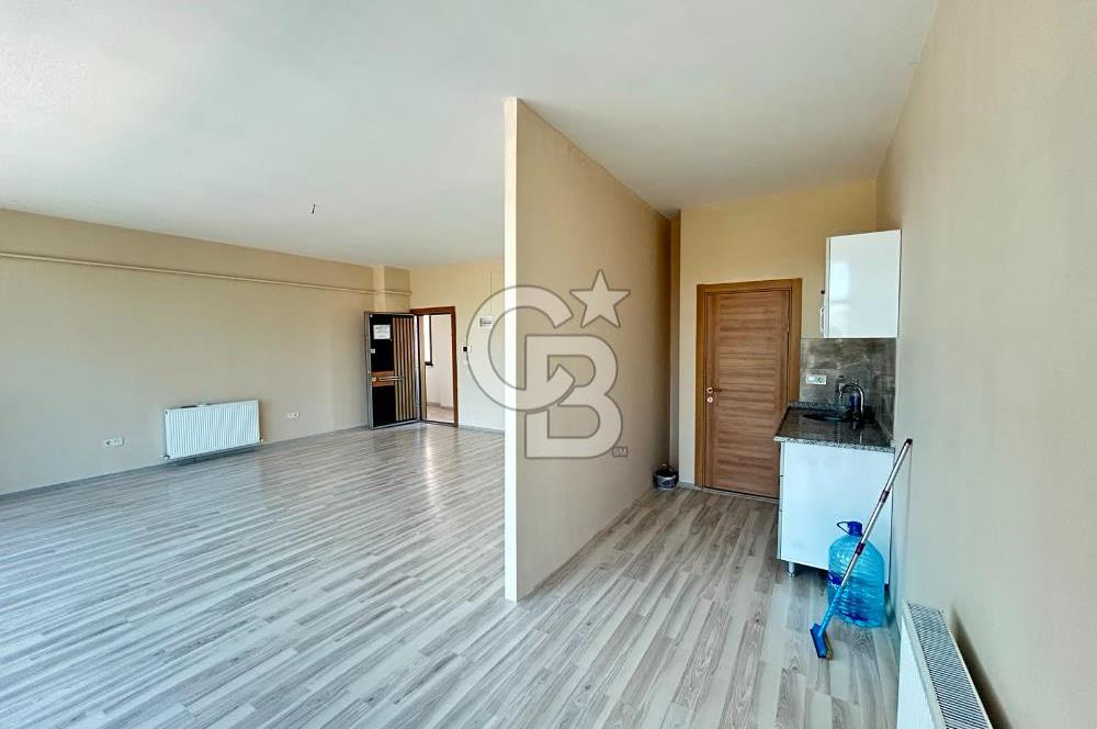 TUZLA BELEDİYESİ KARŞISI 1+0 45M² KİRALIK OFİS & PLAZA KATI