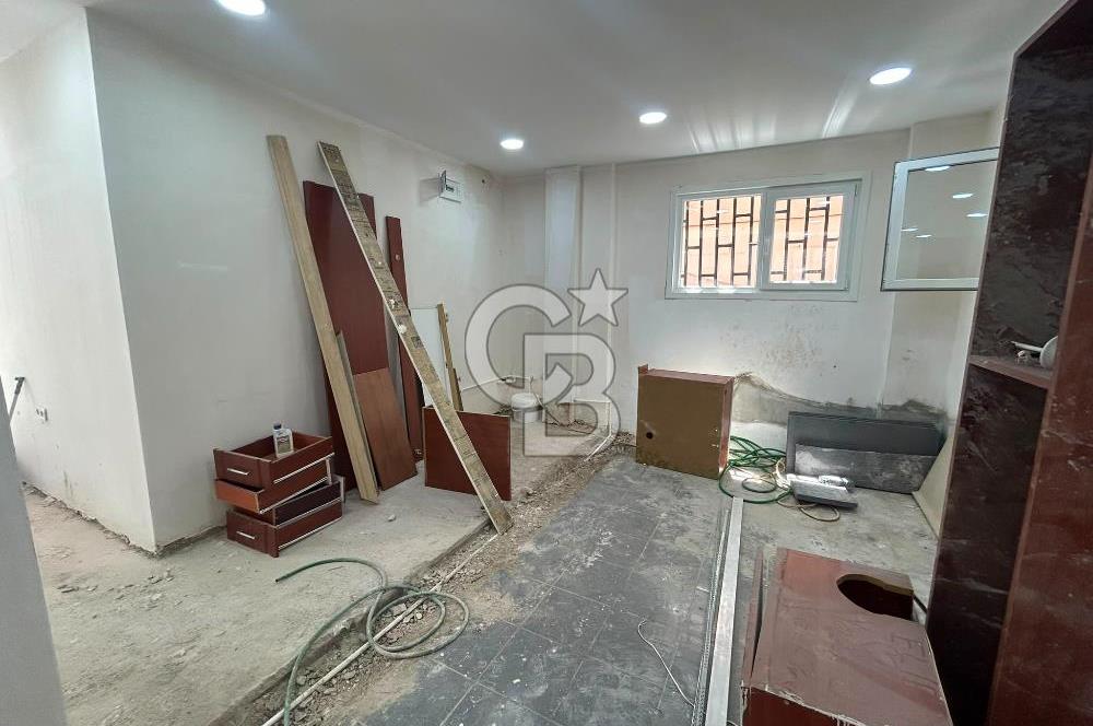 TUZLA AYDINTEPEDE İŞLEK CADDE ÜZERİNDE 90 m² NET KİRALIK DÜKKAN
