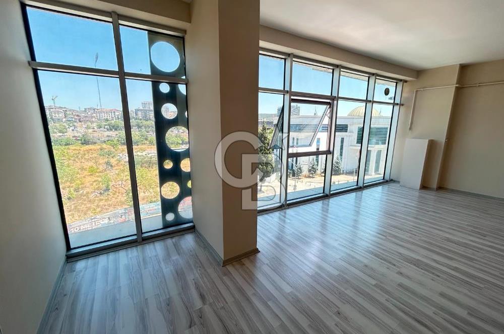 TUZLA BELEDİYESİ KARŞISI 1+0 45M² KİRALIK OFİS & PLAZA KATI