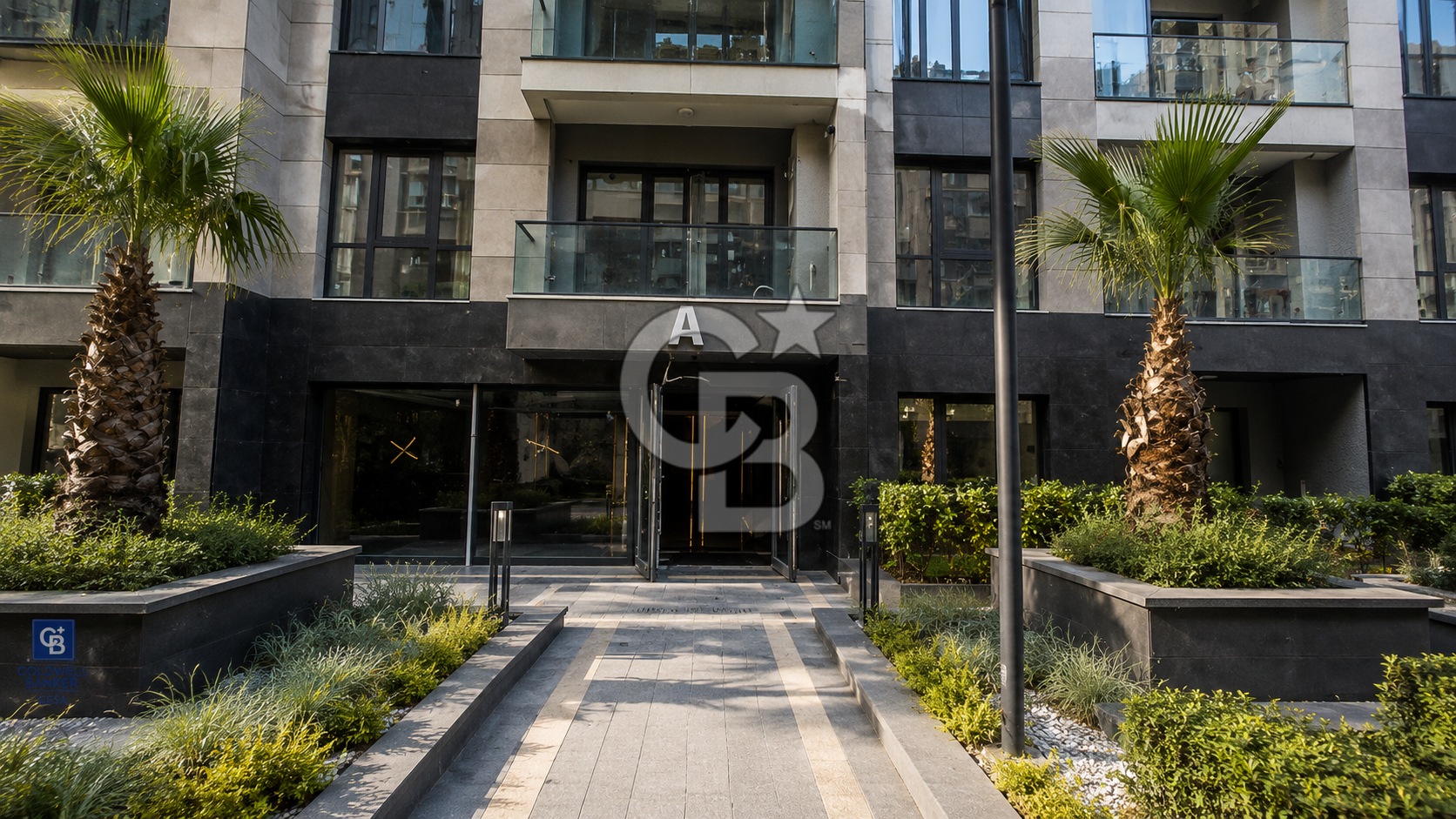 EMPIRE BEYLİKDÜZÜ PROJESİNDE METROBÜSE 1 DK KİRALIK 1+1 DAİRE