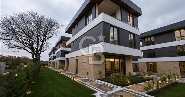 TEKİRDAĞ ÇERKEZKÖY KENT ORMANI YANI SATILIK 5+1 VİLLA - 358441