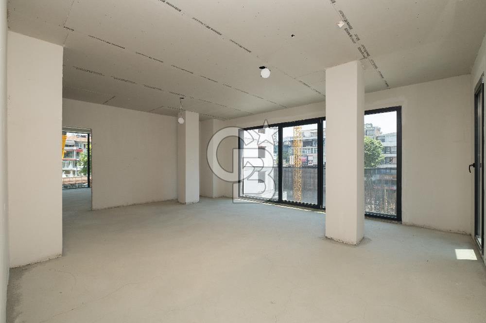 ŞAŞKINBAKKAL, BAĞDAT CADDESİ ÜZERİNDE KOMPLE KİRALIK BİNA 