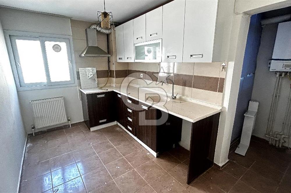 Çiğli İzkent'te Arakat Deniz Manzaralı Kiralık 3+1 Daire