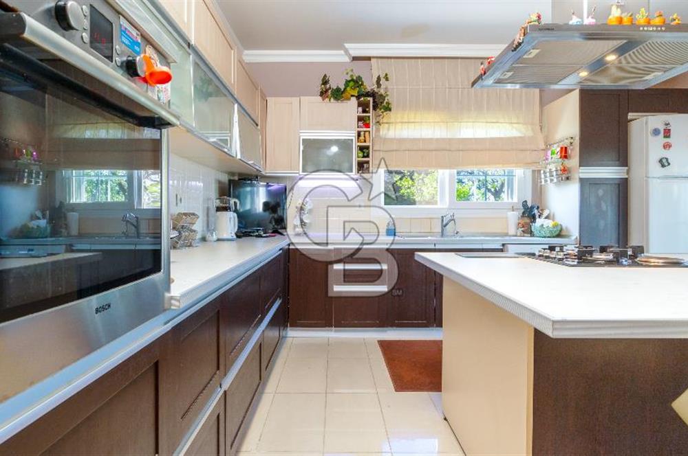 Yamaç Evler Sitesi’nde Satılık 4+1 Villa