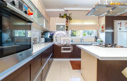 Yamaç Evler Sitesi’nde Satılık 4+1 Villa