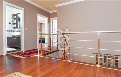 Yamaç Evler Sitesi’nde Satılık 4+1 Villa
