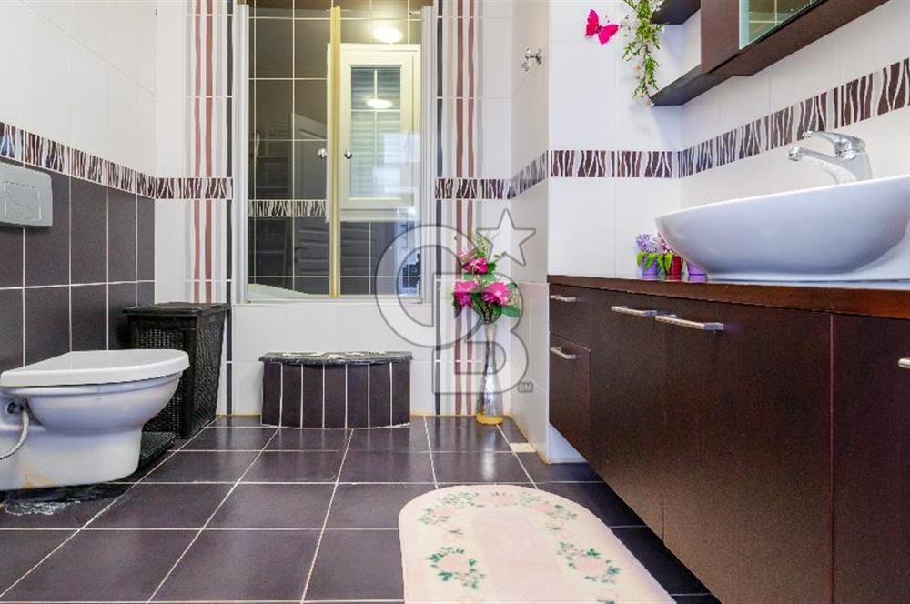 Yamaç Evler Sitesi’nde Satılık 4+1 Villa