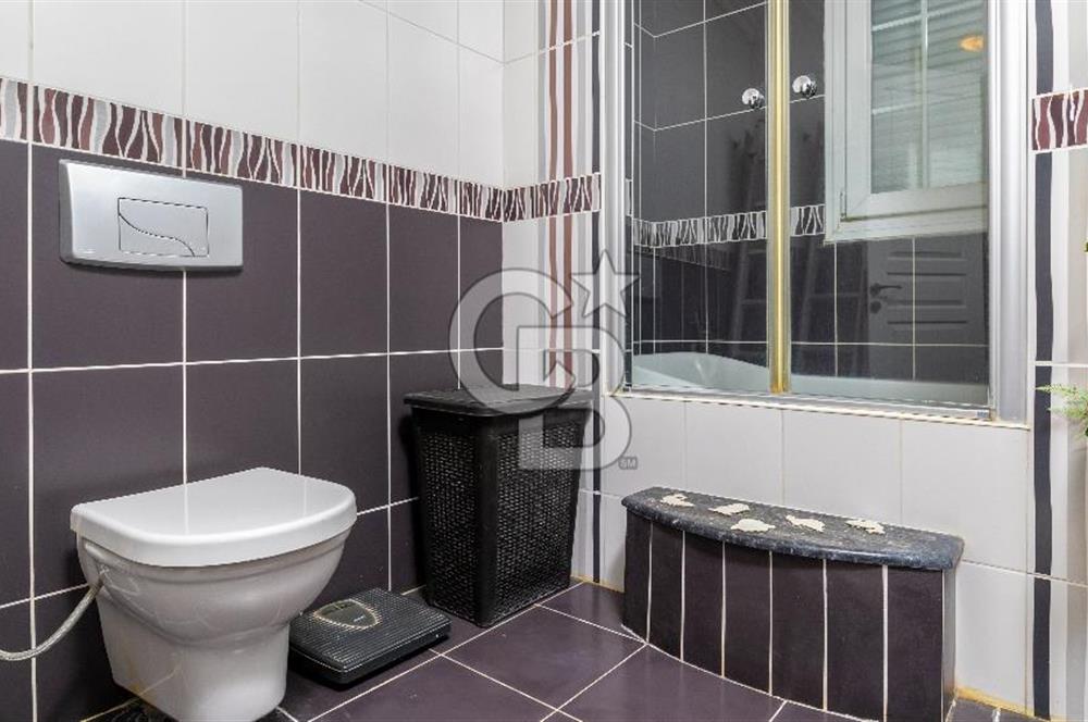 Yamaç Evler Sitesi’nde Satılık 4+1 Villa