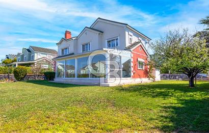 Yamaç Evler Sitesi’nde Satılık 4+1 Villa