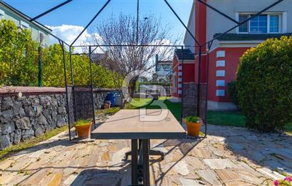 Yamaç Evler Sitesi’nde Satılık 4+1 Villa