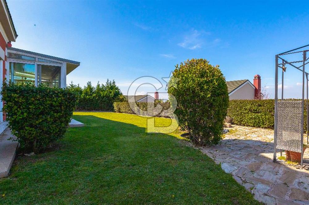Yamaç Evler Sitesi’nde Satılık 4+1 Villa