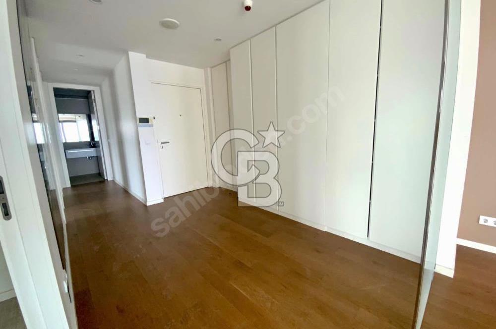 Ege Perla’da 2+1 Kapalı Mutfak Daire Deniz Manzaralı