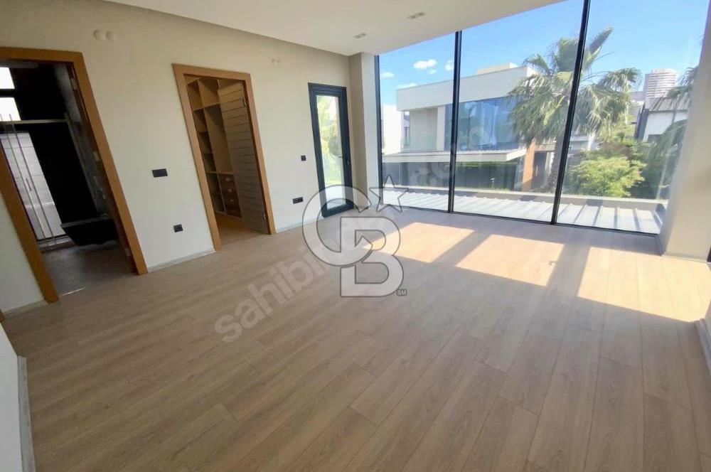 Forum Bornova Dasif Venti 6+2 Kiralık Villa