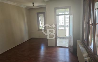 SATILIK KADIKÖY SAHRAYICEDİT'TE GENİŞ ARSALI, 3+1 DAİRE