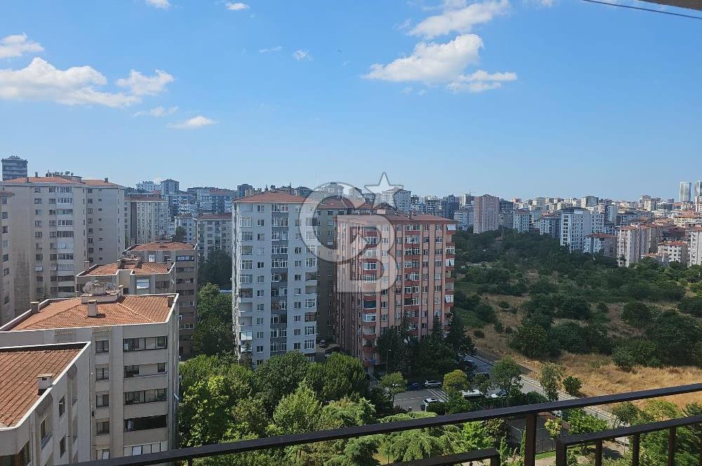 SATILIK KADIKÖY SAHRAYICEDİT'TE GENİŞ ARSALI, 3+1 DAİRE