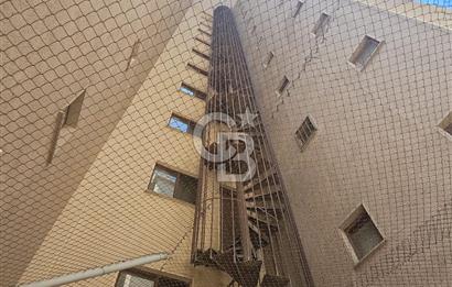 SATILIK KADIKÖY SAHRAYICEDİT'TE GENİŞ ARSALI, 3+1 DAİRE