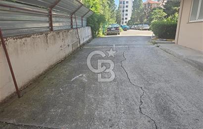 SATILIK KADIKÖY SAHRAYICEDİT'TE GENİŞ ARSALI, 3+1 DAİRE