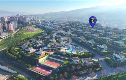 Yamaç Evler Sitesi’nde Satılık 4+1 Villa