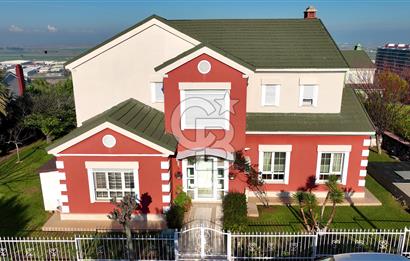 Yamaç Evler Sitesi’nde Satılık 4+1 Villa