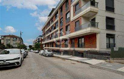 Altıntepe Hüsniye Caddesinde 1. Katta Satılık 2+1 Daire!