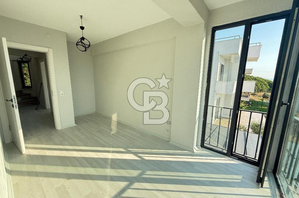 ÇANAKKALE KANGIRLI BOĞAZ MANZARALI 4+1 MÜSTAKİL SATILIK VİLLA