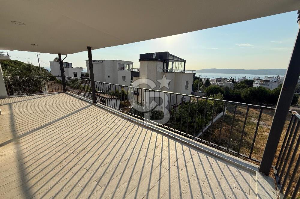 ÇANAKKALE KANGIRLI BOĞAZ MANZARALI 4+1 MÜSTAKİL SATILIK VİLLA