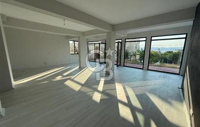 ÇANAKKALE KANGIRLI BOĞAZ MANZARALI 4+1 MÜSTAKİL SATILIK VİLLA