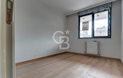 Altıntepe Hüsniye Caddesinde 1. Katta Satılık 2+1 Daire!