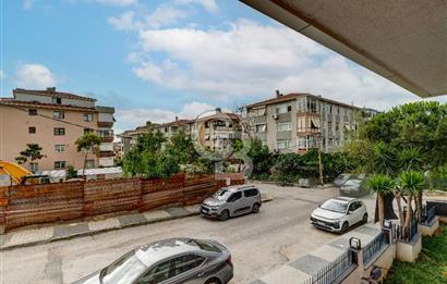 Altıntepe Hüsniye Caddesinde 1. Katta Satılık 2+1 Daire!