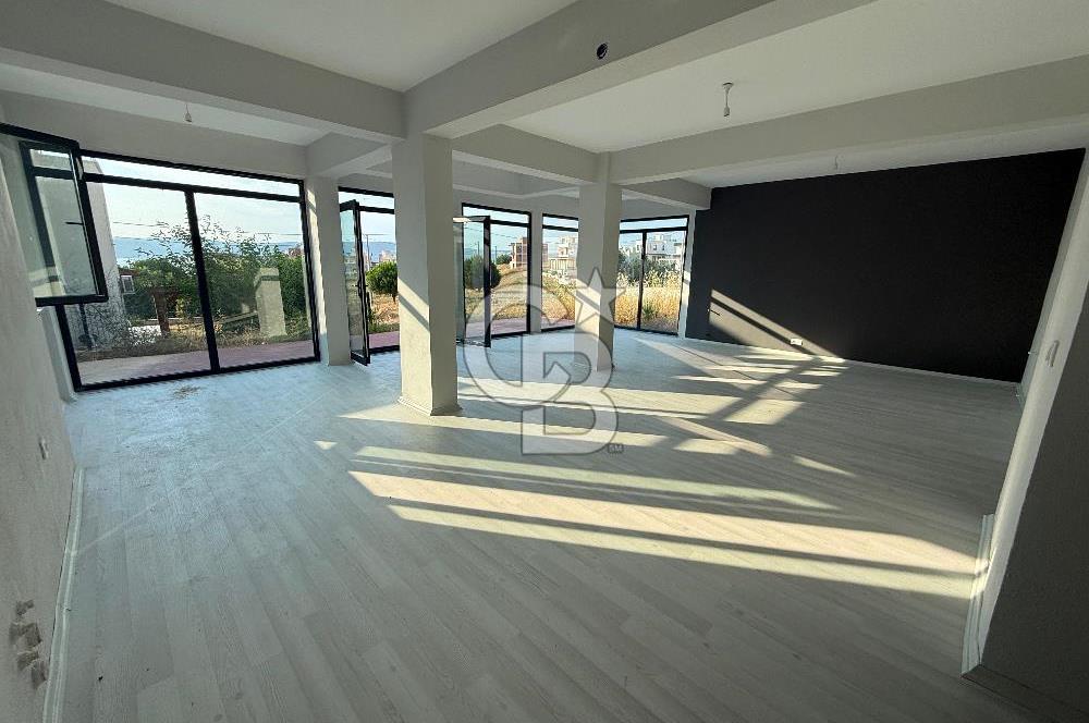 ÇANAKKALE KANGIRLI BOĞAZ MANZARALI 4+1 MÜSTAKİL SATILIK VİLLA