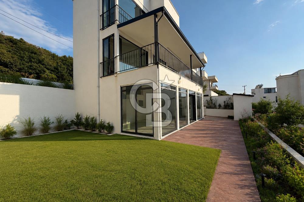 ÇANAKKALE KANGIRLI BOĞAZ MANZARALI 4+1 MÜSTAKİL SATILIK VİLLA