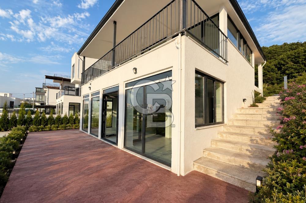 ÇANAKKALE KANGIRLI BOĞAZ MANZARALI 4+1 MÜSTAKİL SATILIK VİLLA