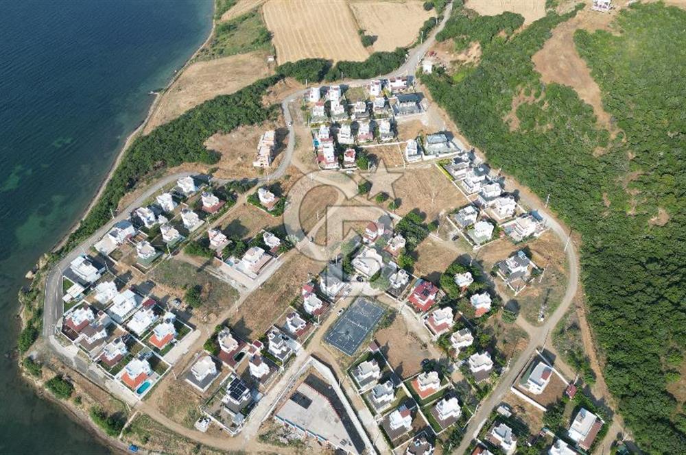 ÇANAKKALE KANGIRLI BOĞAZ MANZARALI 4+1 MÜSTAKİL SATILIK VİLLA
