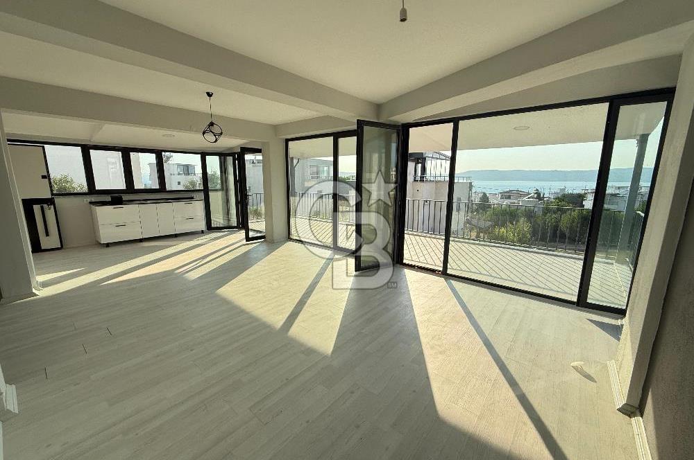 ÇANAKKALE KANGIRLI BOĞAZ MANZARALI 4+1 MÜSTAKİL SATILIK VİLLA