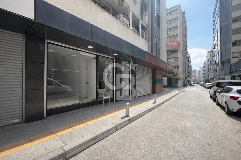 Konak İsmetkaptan'da Yusuf Dede İş Merkezi Altı Kiralık Dükkan 