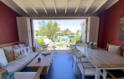Çeşme Alaçatı Port Sancak Evleri Satılık 3.5+1 Villa