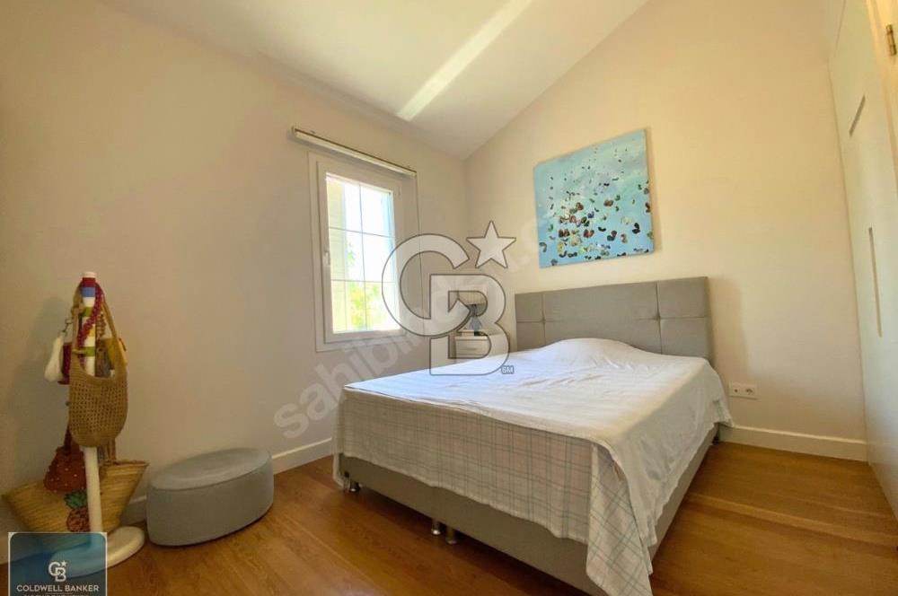 Çeşme Alaçatı Port Sancak Evleri Satılık 3.5+1 Villa