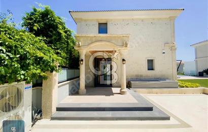 Çeşme Alaçatı Port Satılık 5+2 Villa