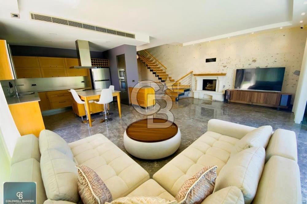 Çeşme Alaçatı Port Satılık 5+2 Villa