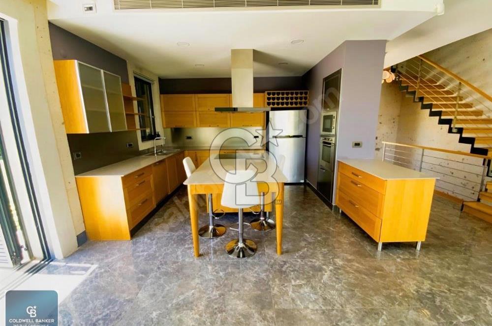 Çeşme Alaçatı Port Satılık 5+2 Villa