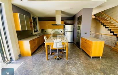 Çeşme Alaçatı Port Satılık 5+2 Villa